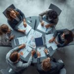 جلسه مشاوره مالی در شرکت حسابداری حرفهای حسابان پلاس